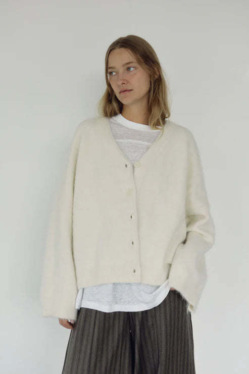 BOHÈME Goods - V Neck Cardi