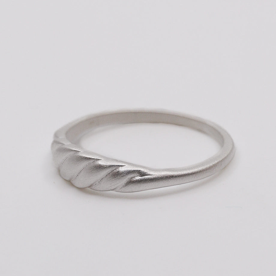 LFJ - Sterling Silver Meridian Signet Ring