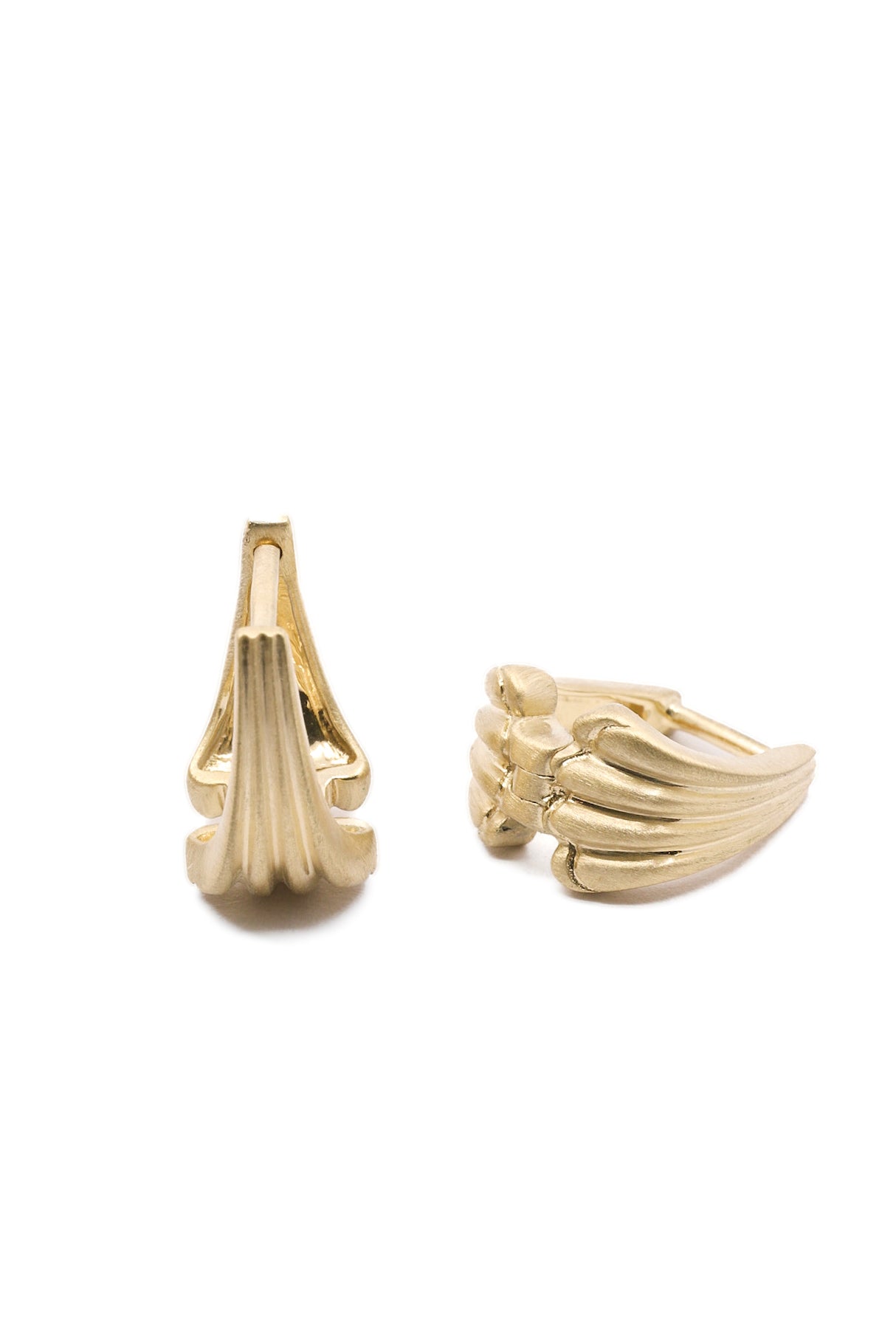 LFJ - 9k Solid Gold Meridian Huggie Hoops