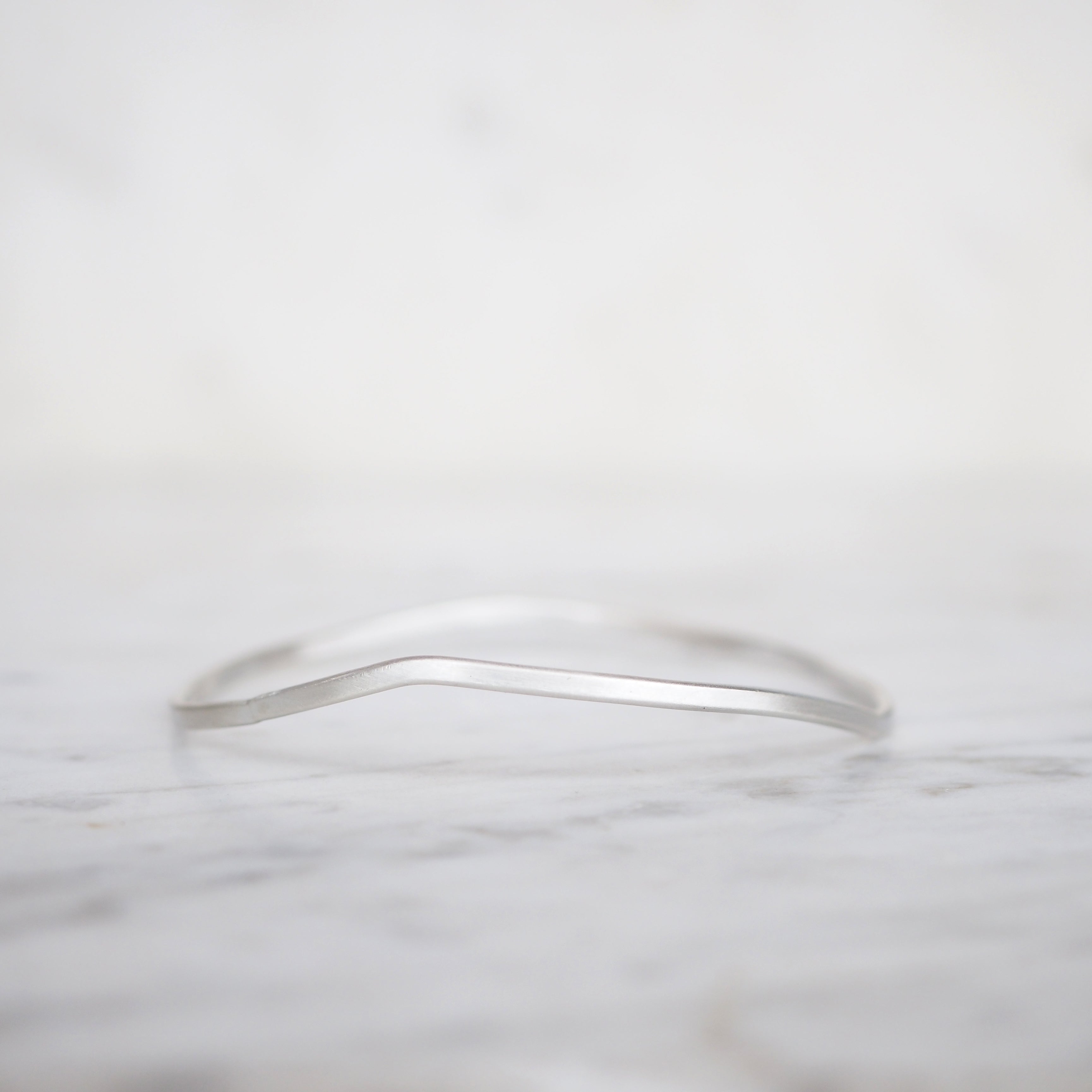 LFJ Sterling Silver Moyeha Bangle