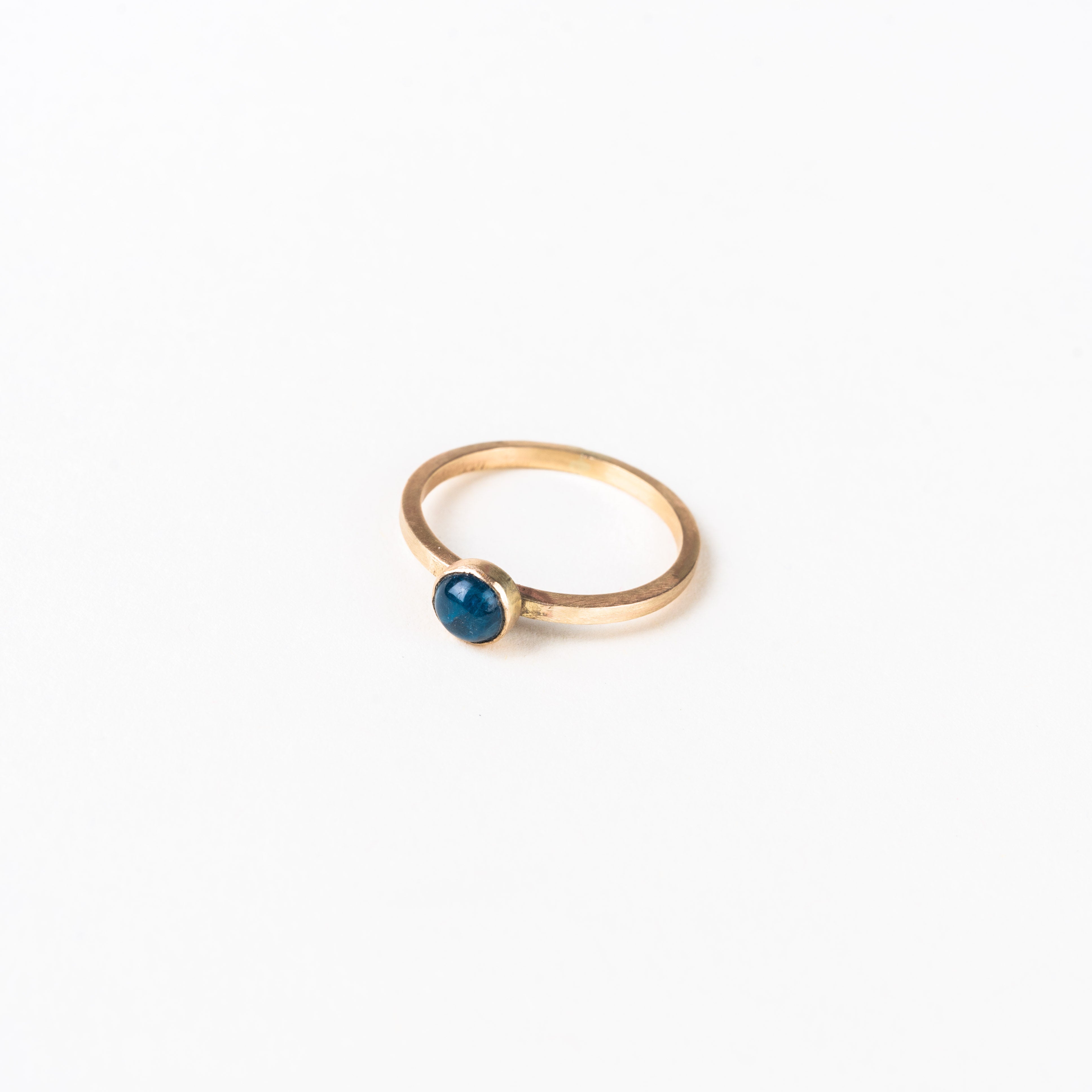 LFJ 10k gold Apatite Ring