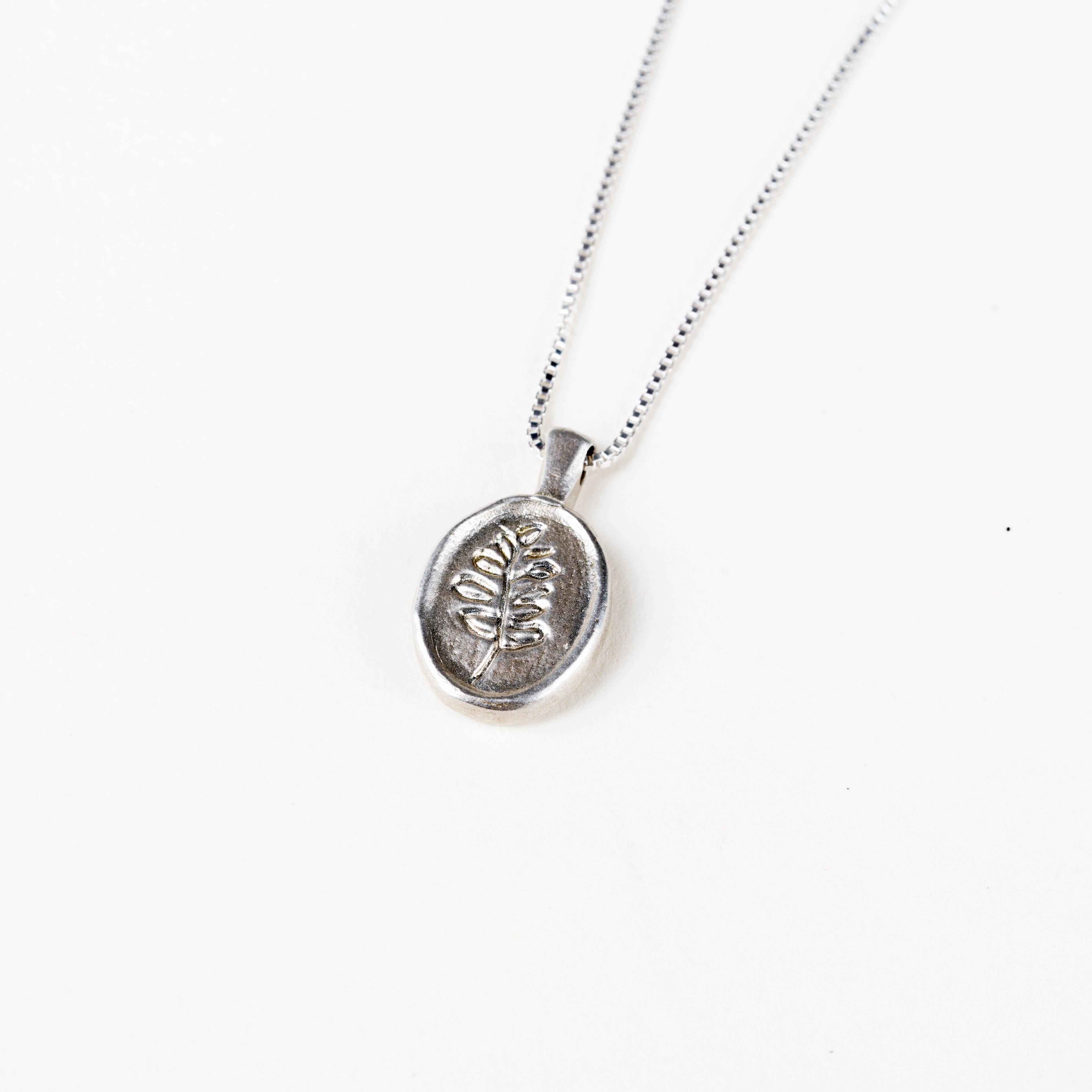 LFJ Sterling Silver Lupine Pendant Necklace