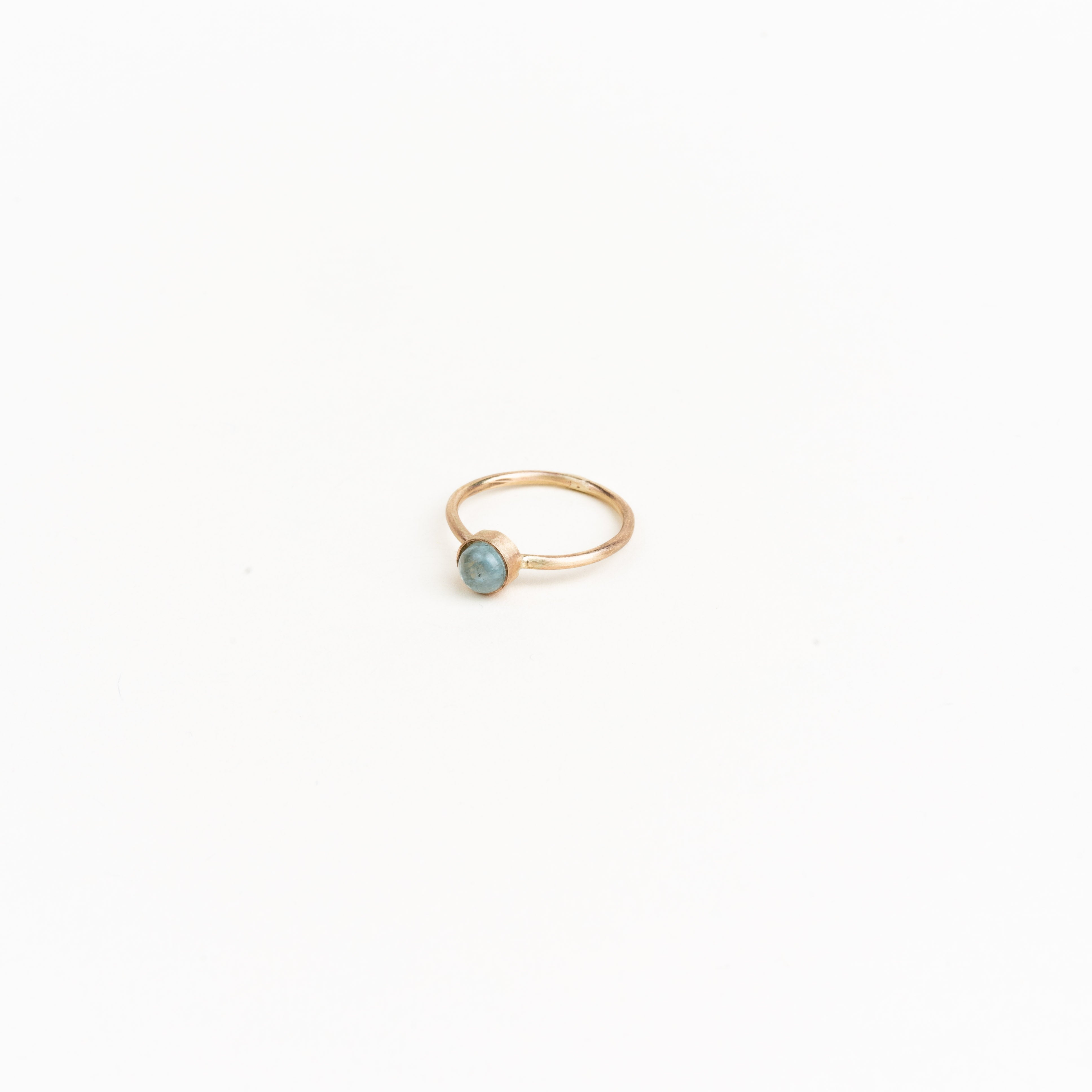 LFJ 10k gold Aquamarine Round Ring