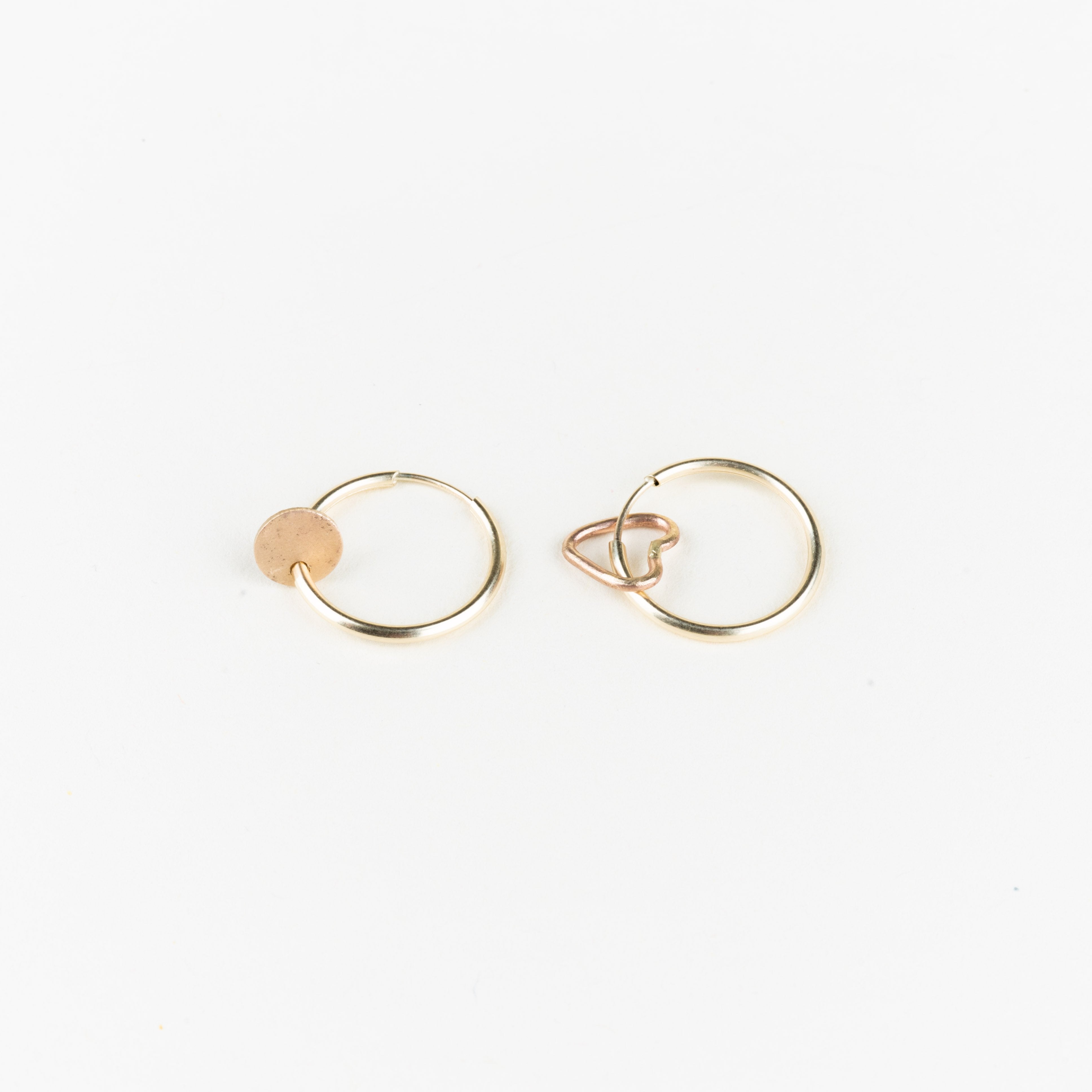 LFJ 10K Gold Sleeper Hoop with Flair