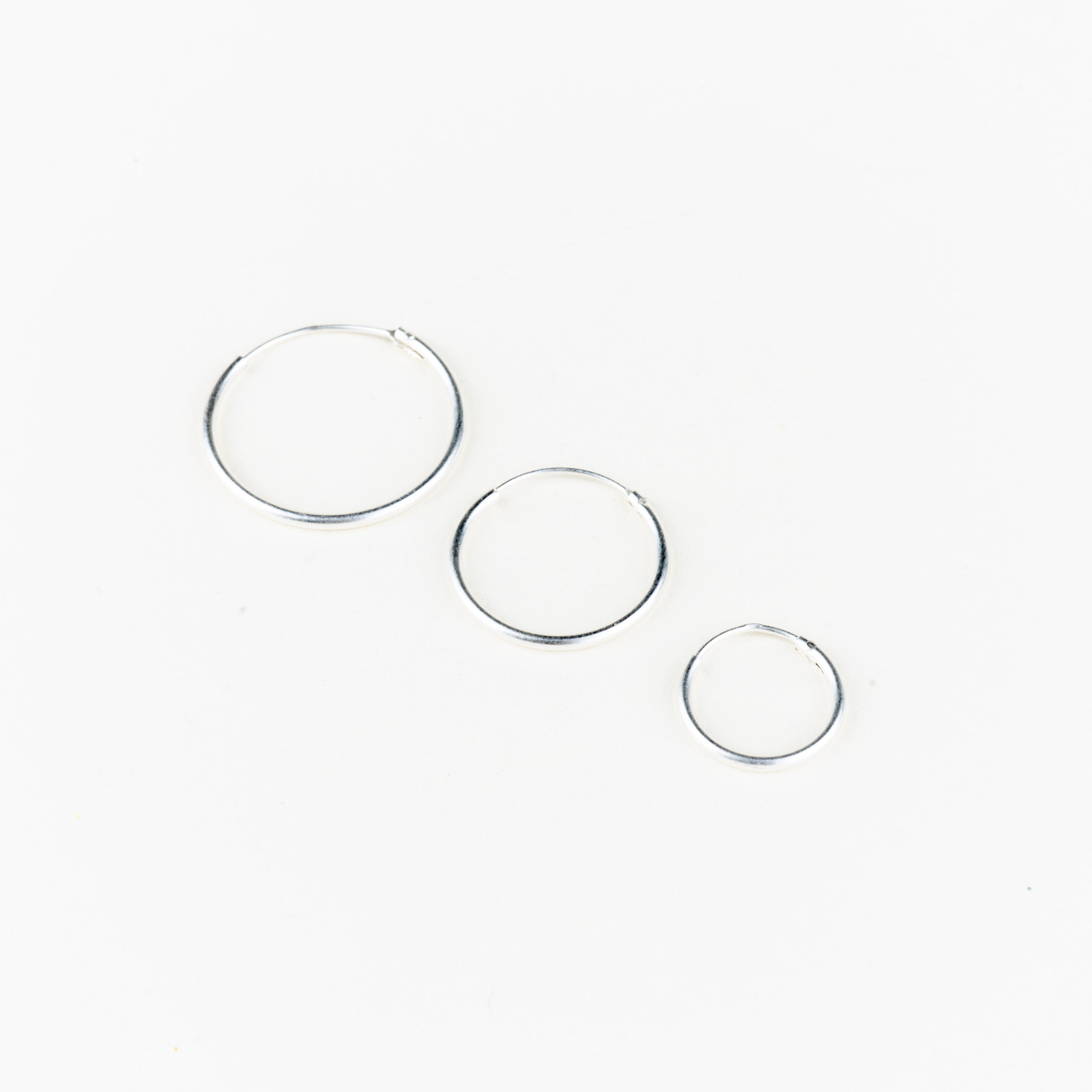LFJ Sterling Silver Sleeper Hoop Earrings