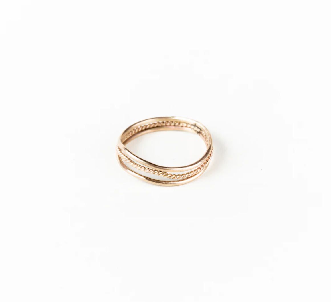 LFJ 10k Gold Tallie Ring