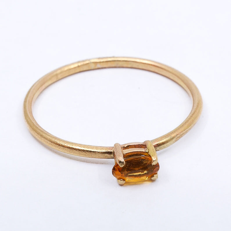 10k Gold Oval Sunlight Ring - Horizontal