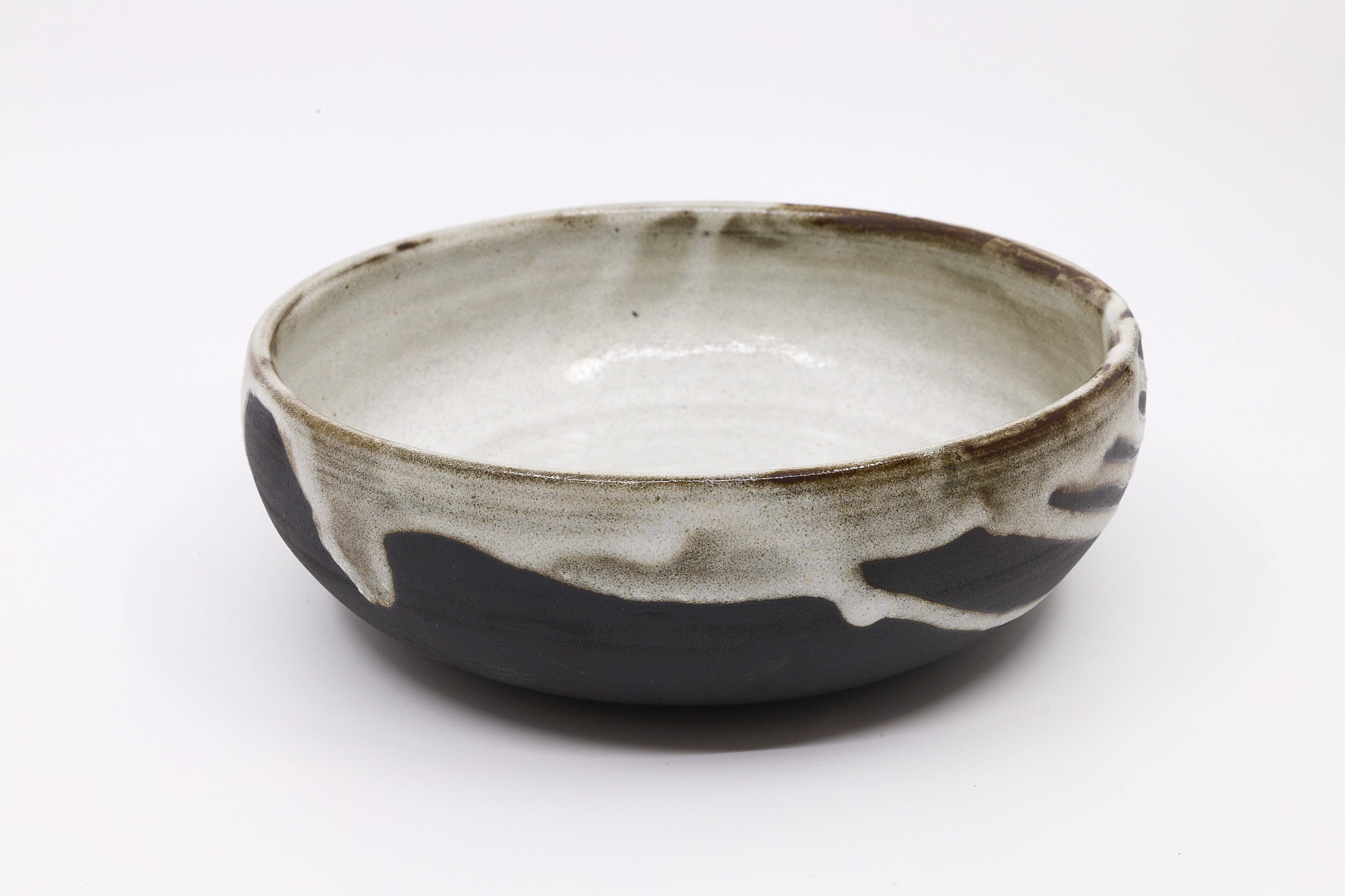 Earth & Fibre - Black Rock Bowl