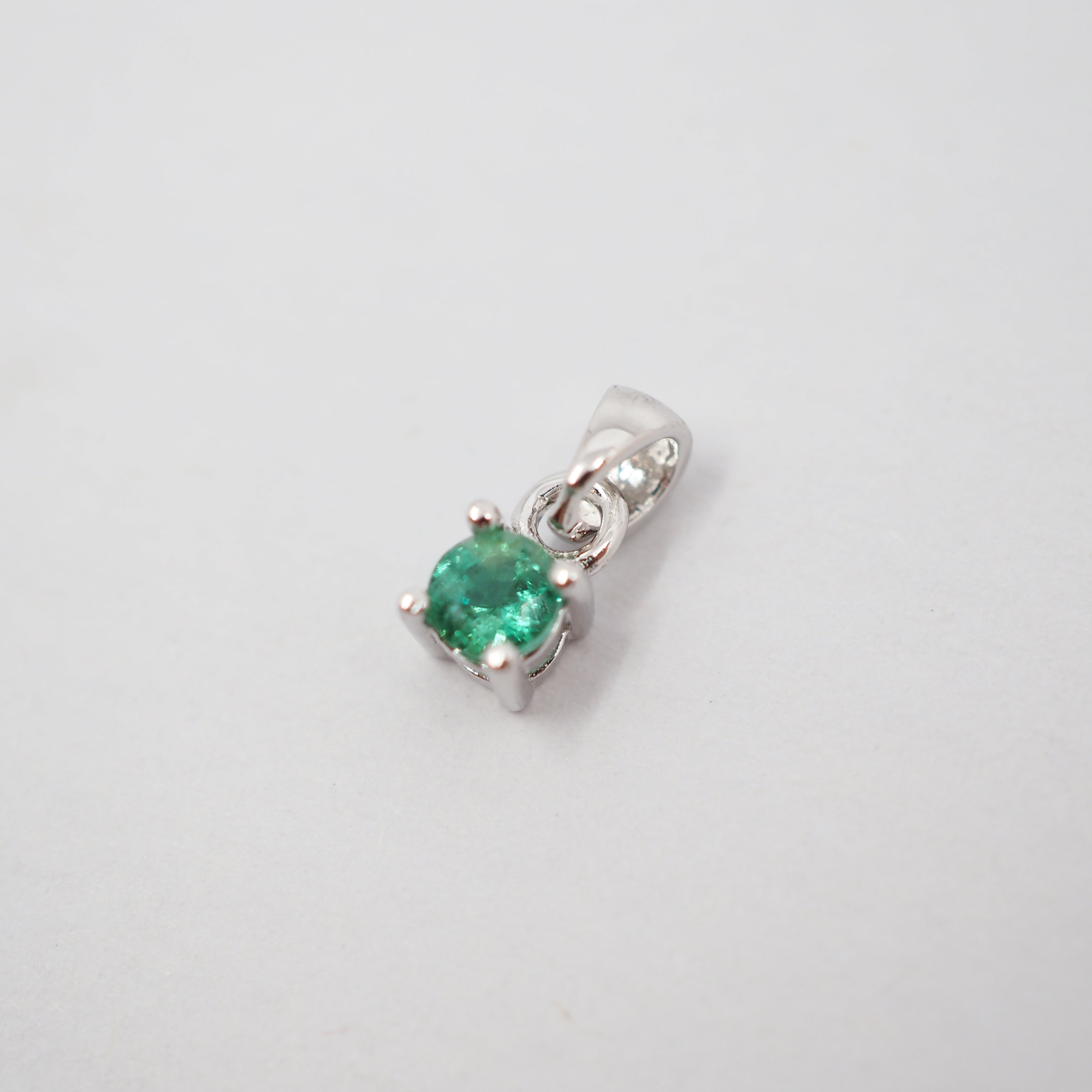 Emerald Claw Pendant - Sterling Silver