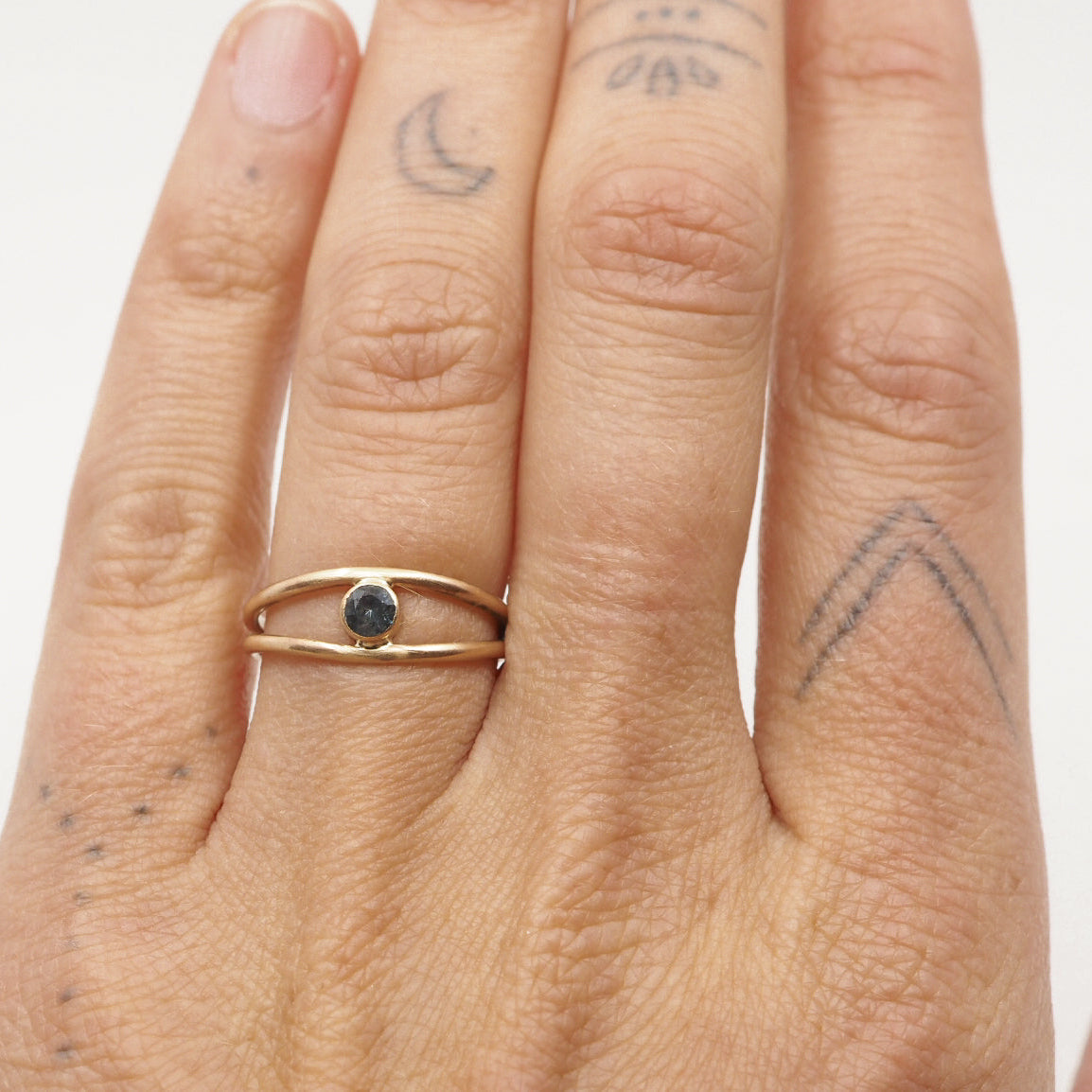 10k Gold Iris Montana Sapphire Ring