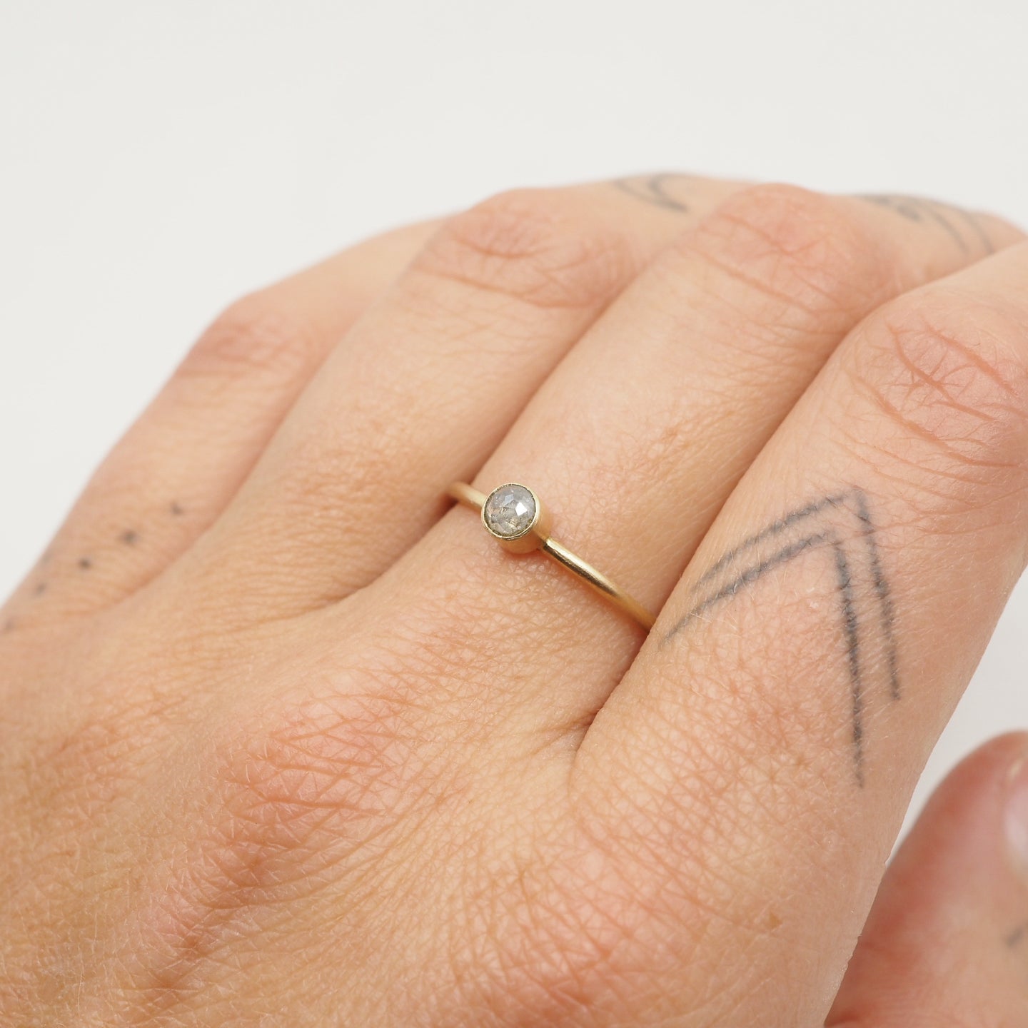 10K Gold Salt & Pepper Round Bezel Ring