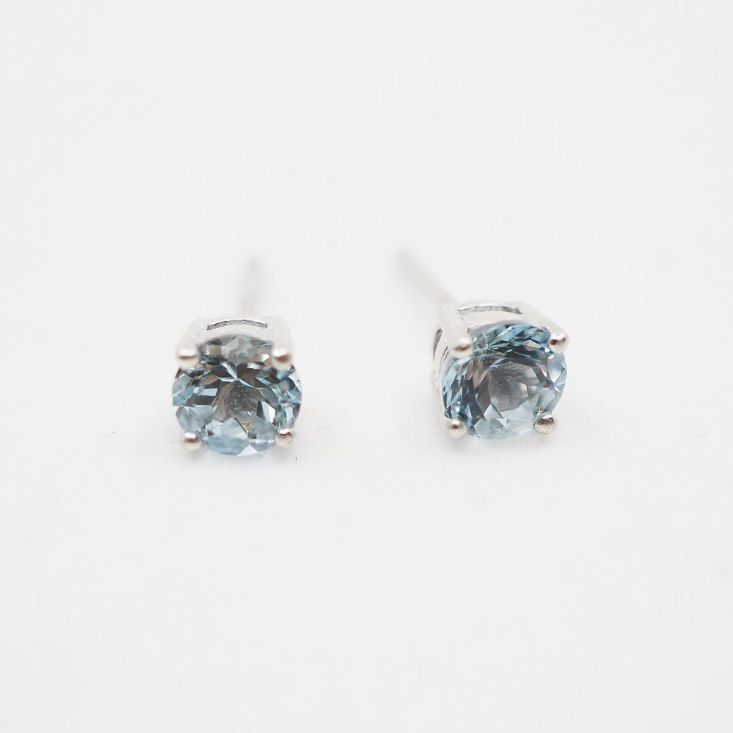Sterling Silver Aquamarine Round Studs