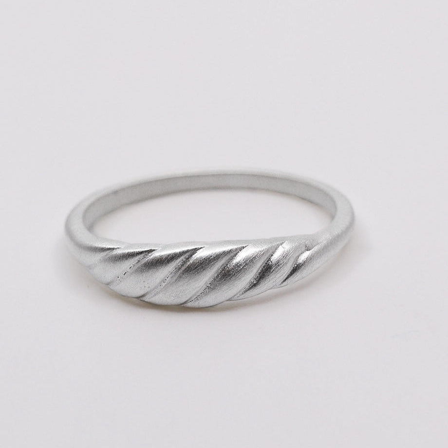 Meridian Signet Ring in Sterling Silver