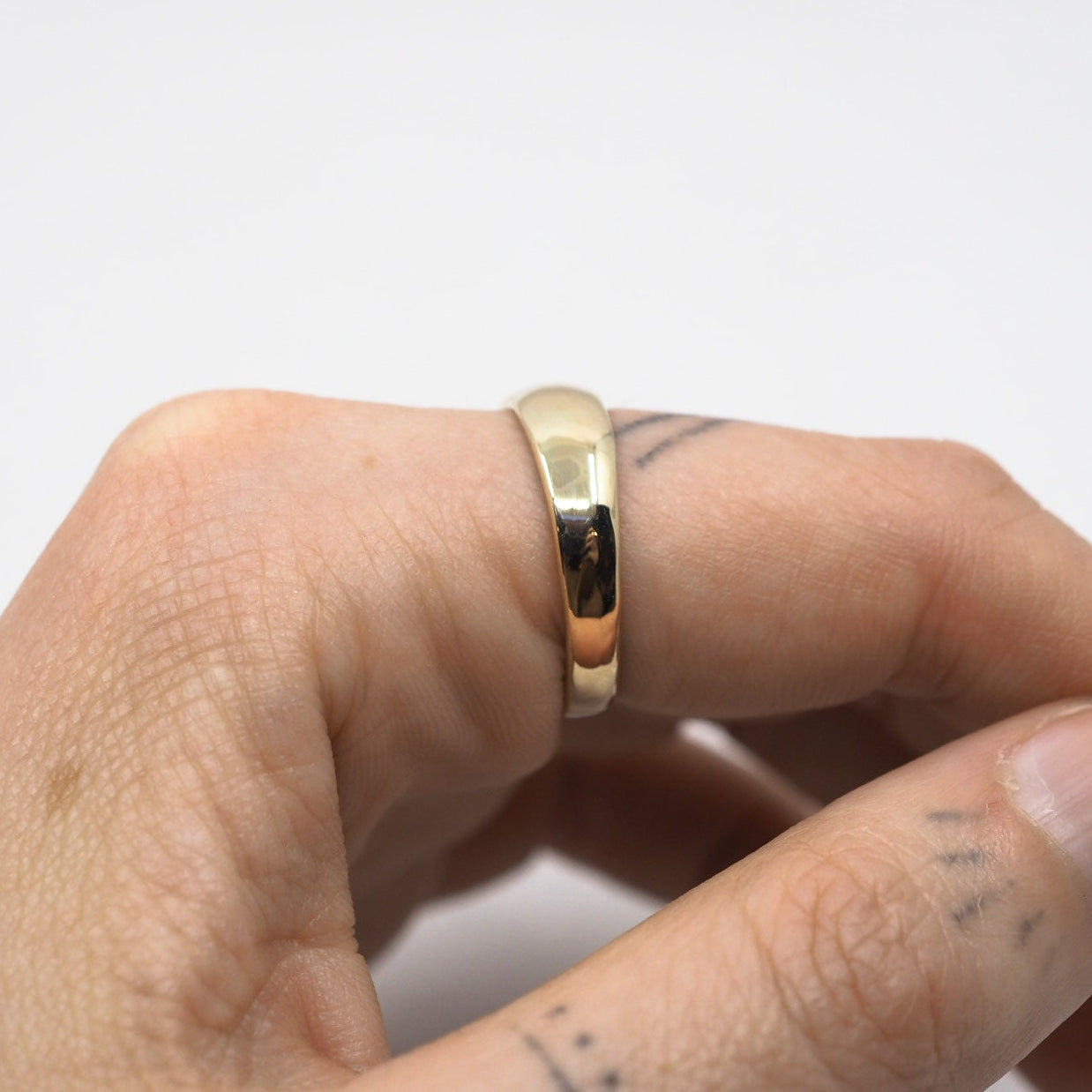 10k Gold Cove Ring