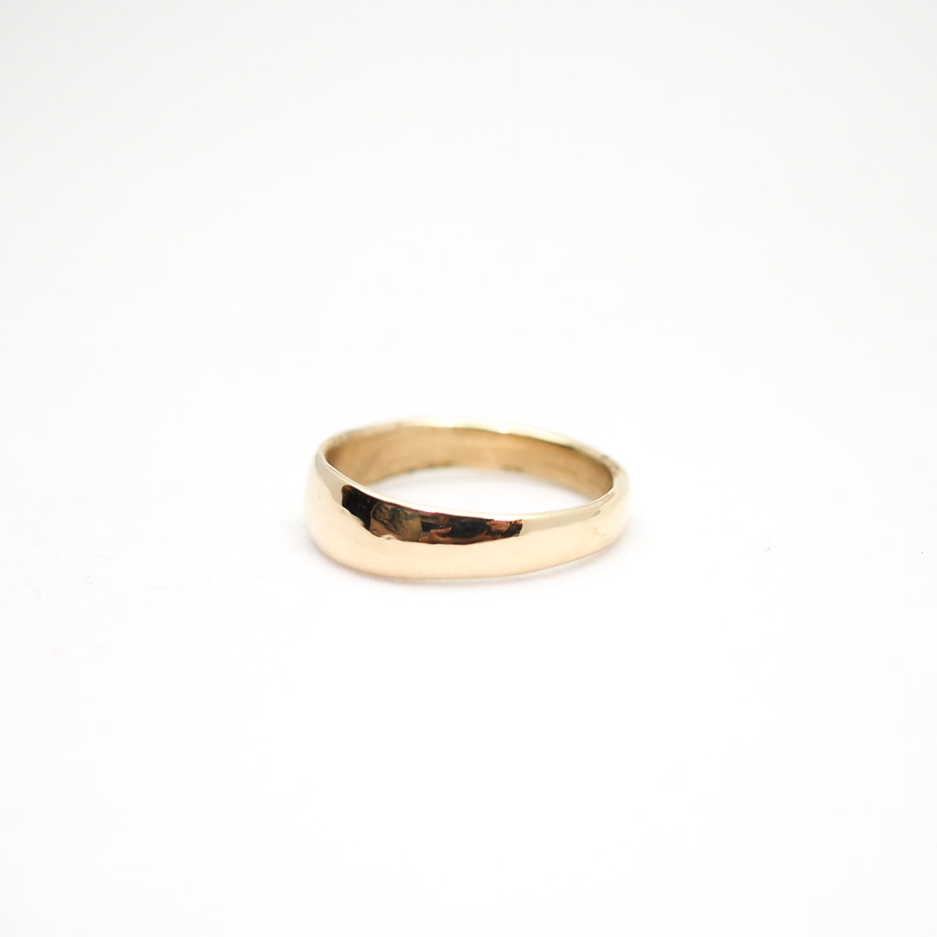 10k Gold Cove Ring