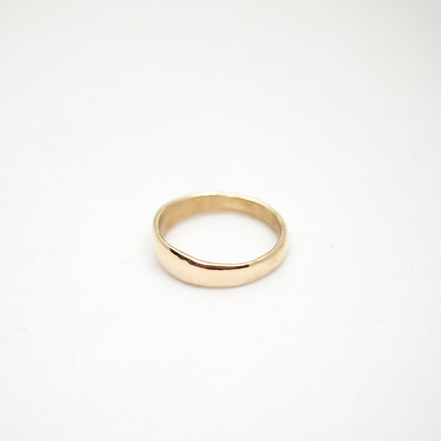 10k Gold Cove Ring