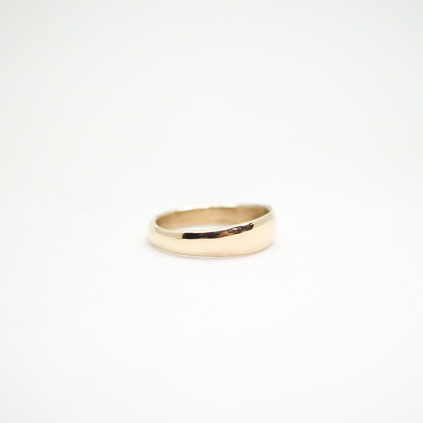 10k Gold Cove Ring