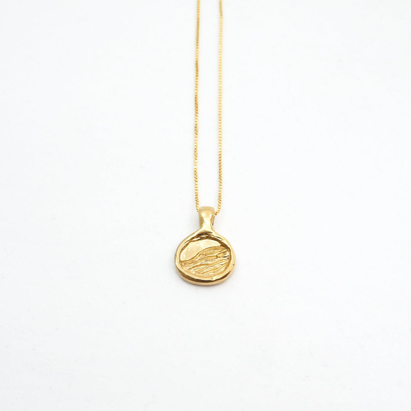 Wave Love Talisman Necklace - Gold Plated