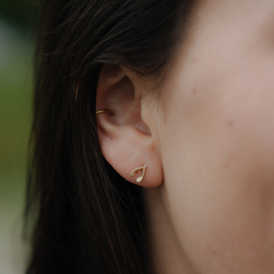 10k Gold Wishbone Earrings