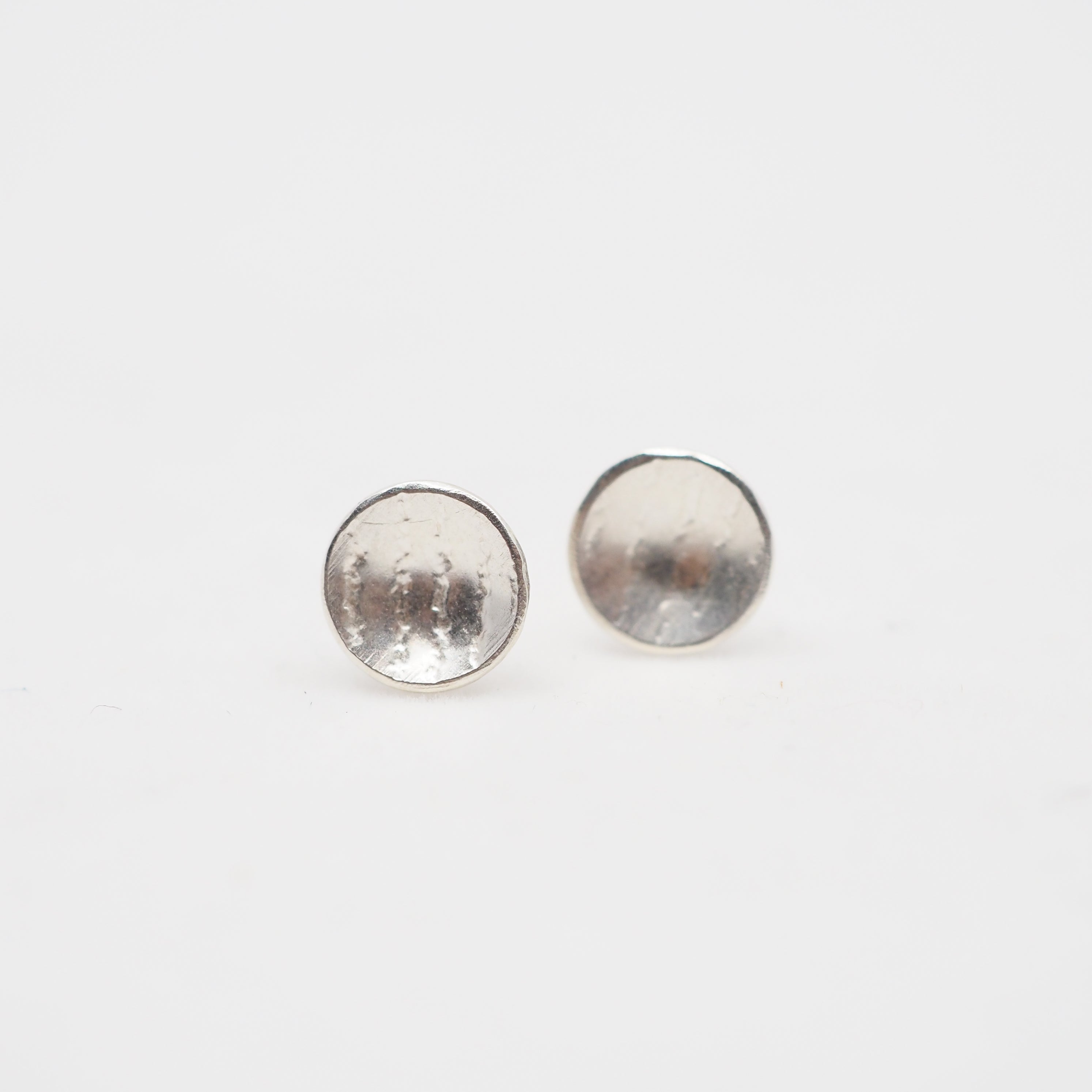 Clous d'oreilles texturés Orbit - Argent sterling