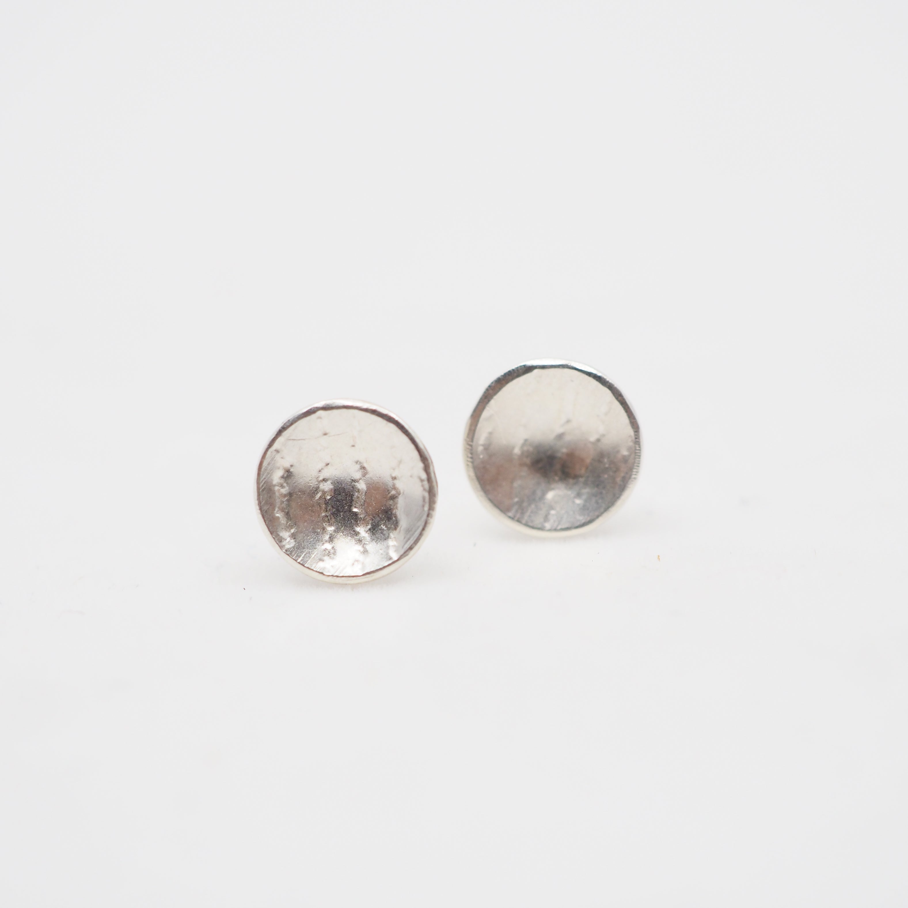 Clous d'oreilles texturés Orbit - Argent sterling
