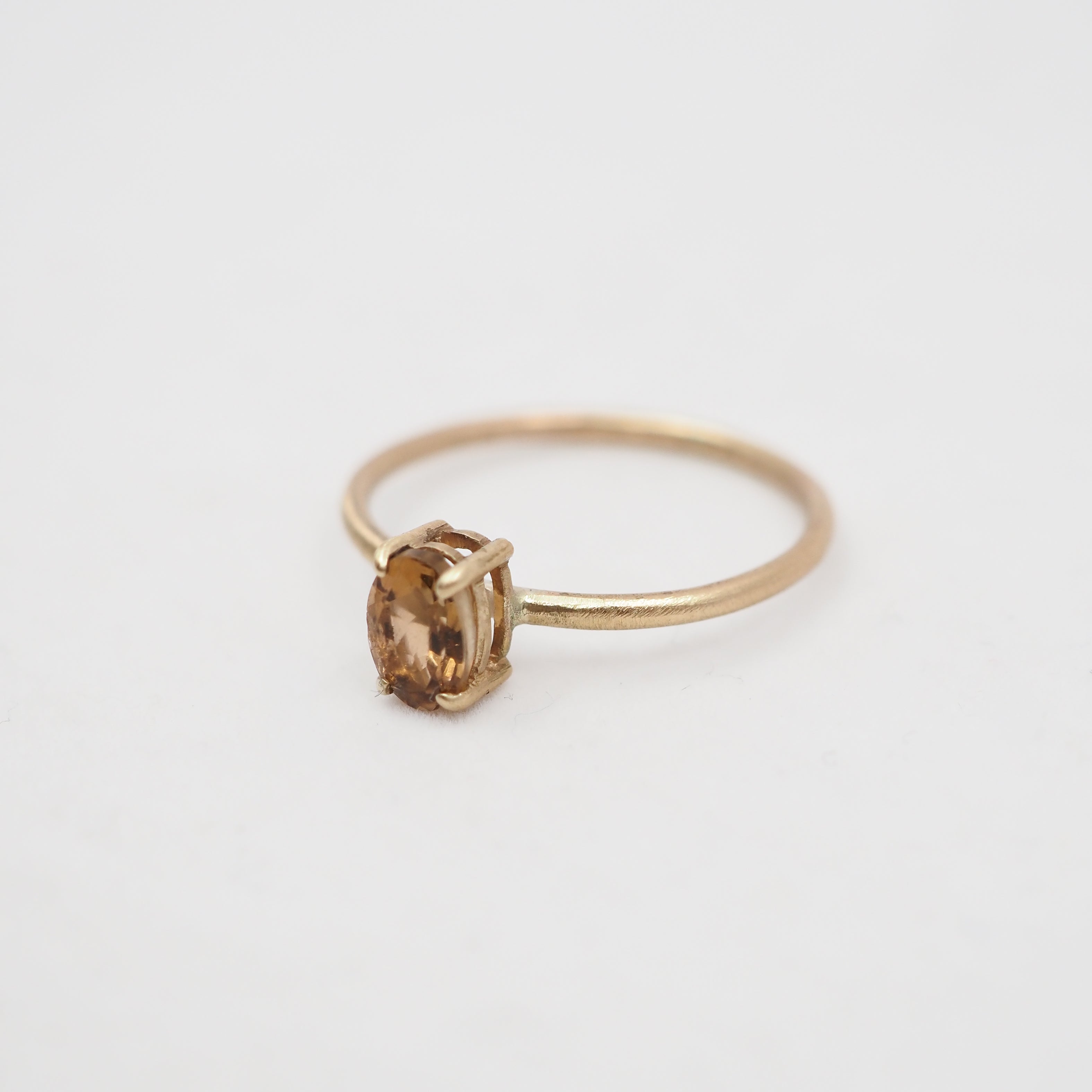 10k Gold Oval Sunlight Ring - North/South
