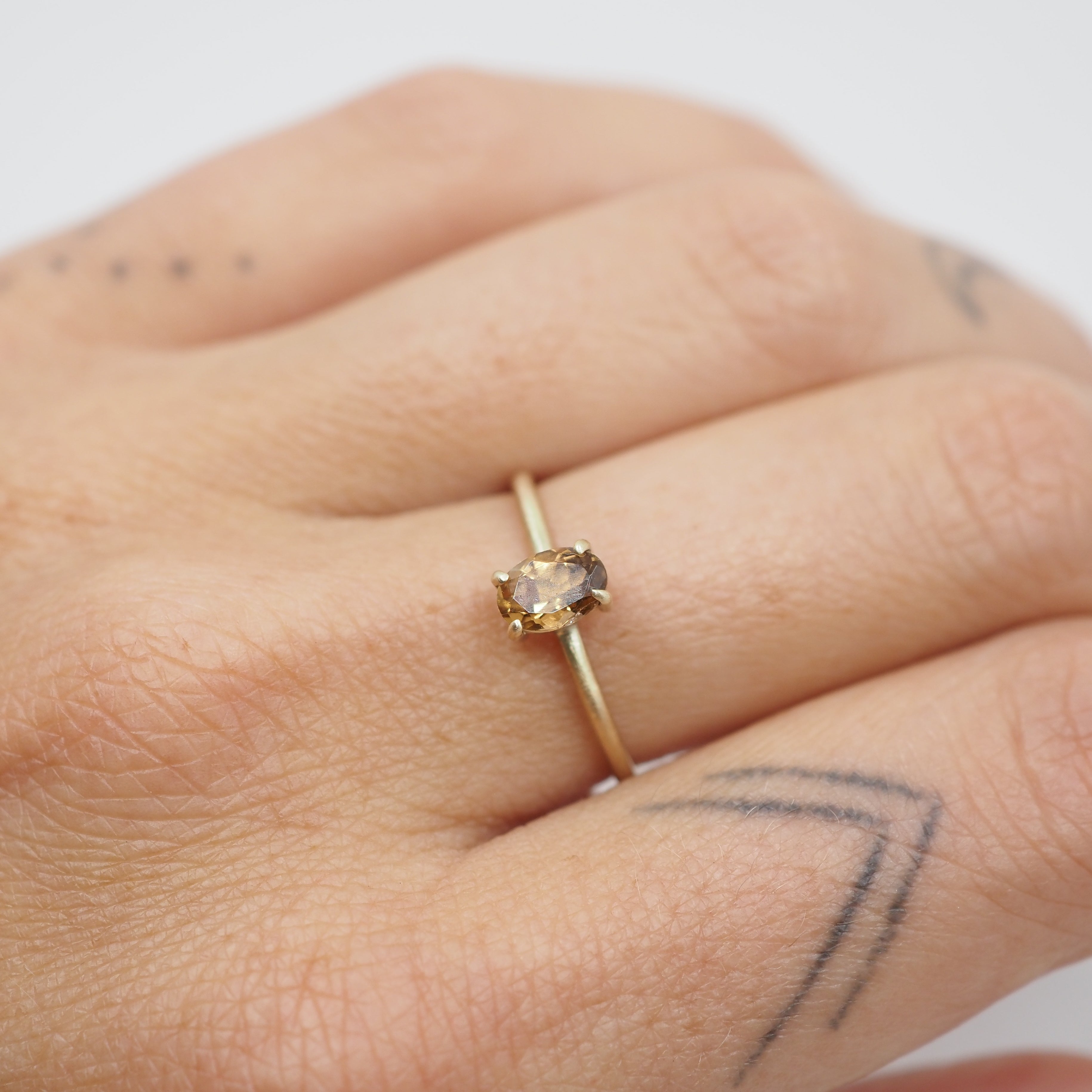 10k Gold Oval Sunlight Ring - North/South