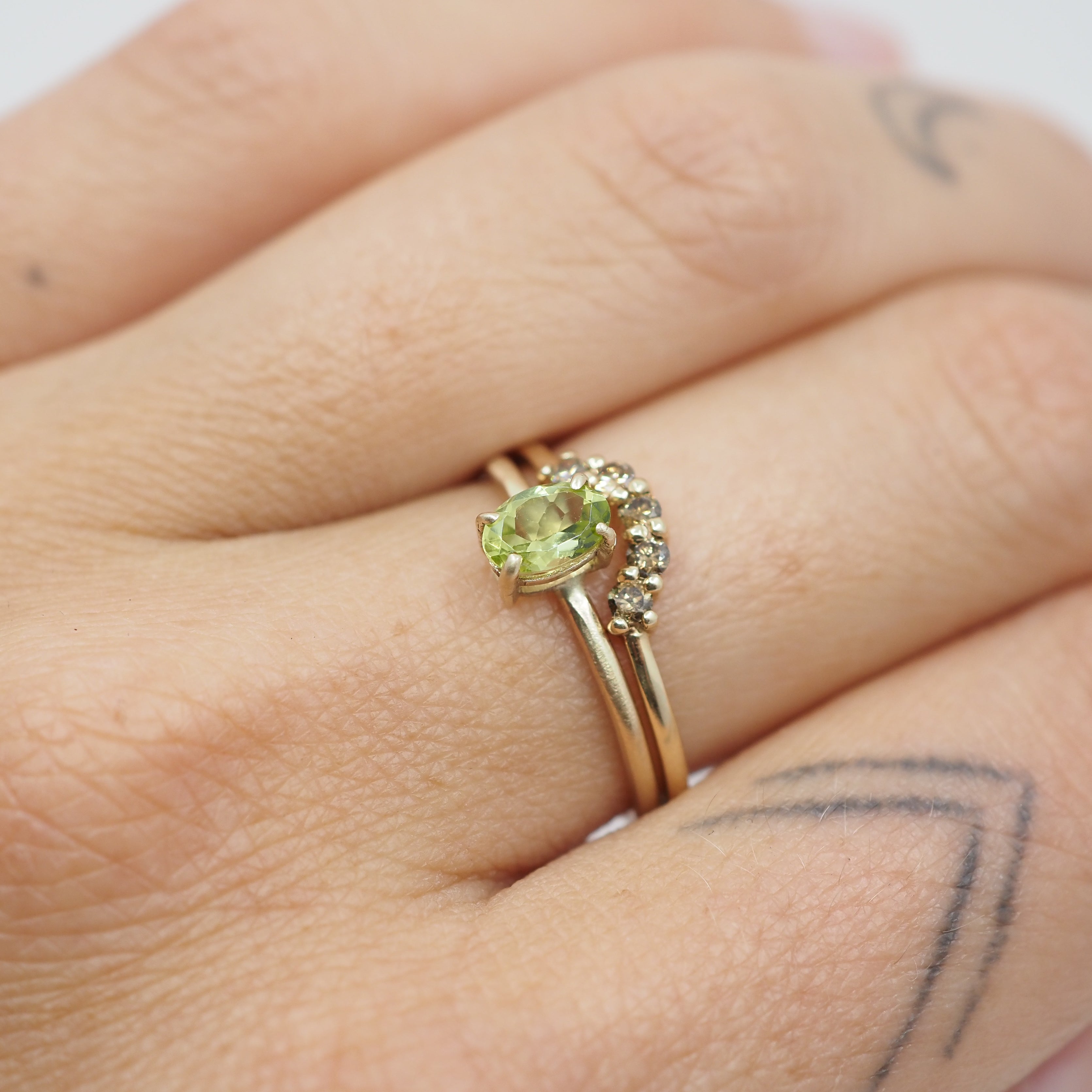 10k Gold Oval Sunlight Ring - North/South