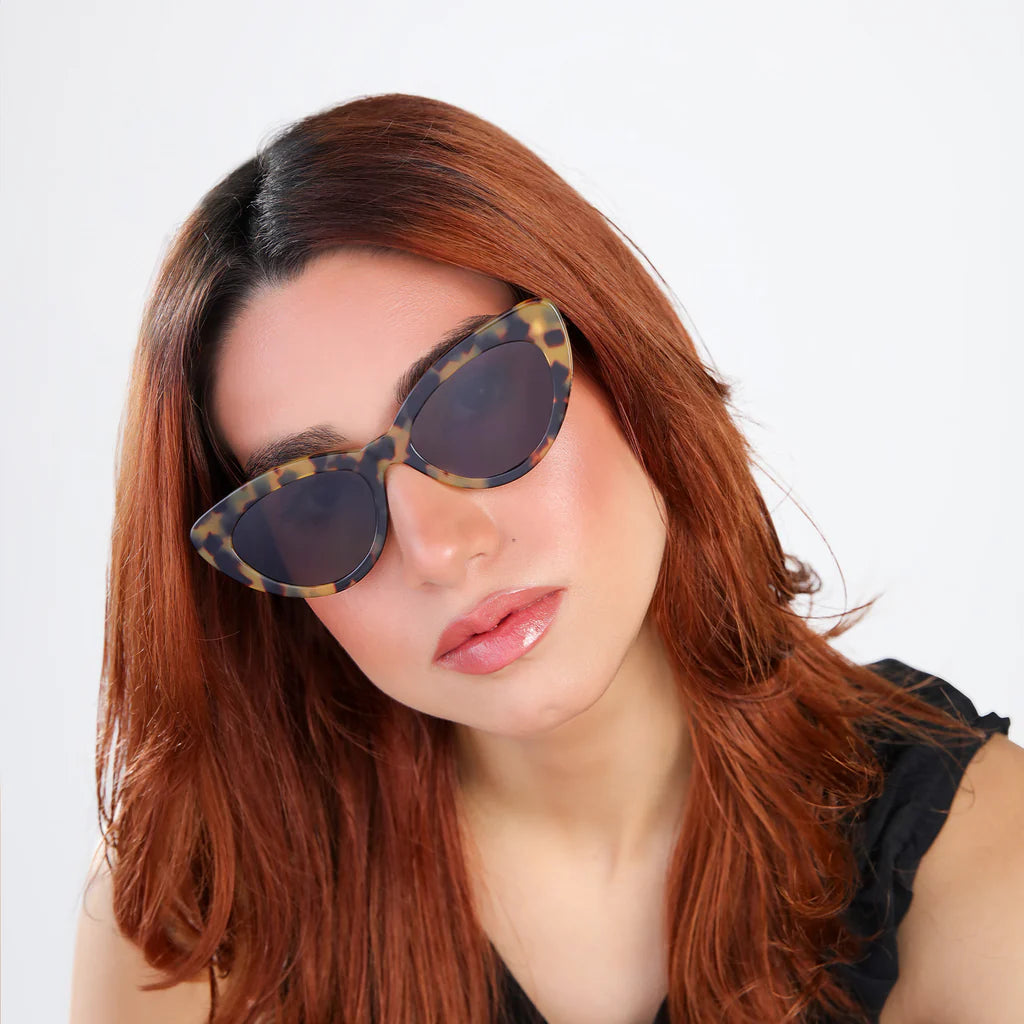Illesteva Pamela Sunglasses