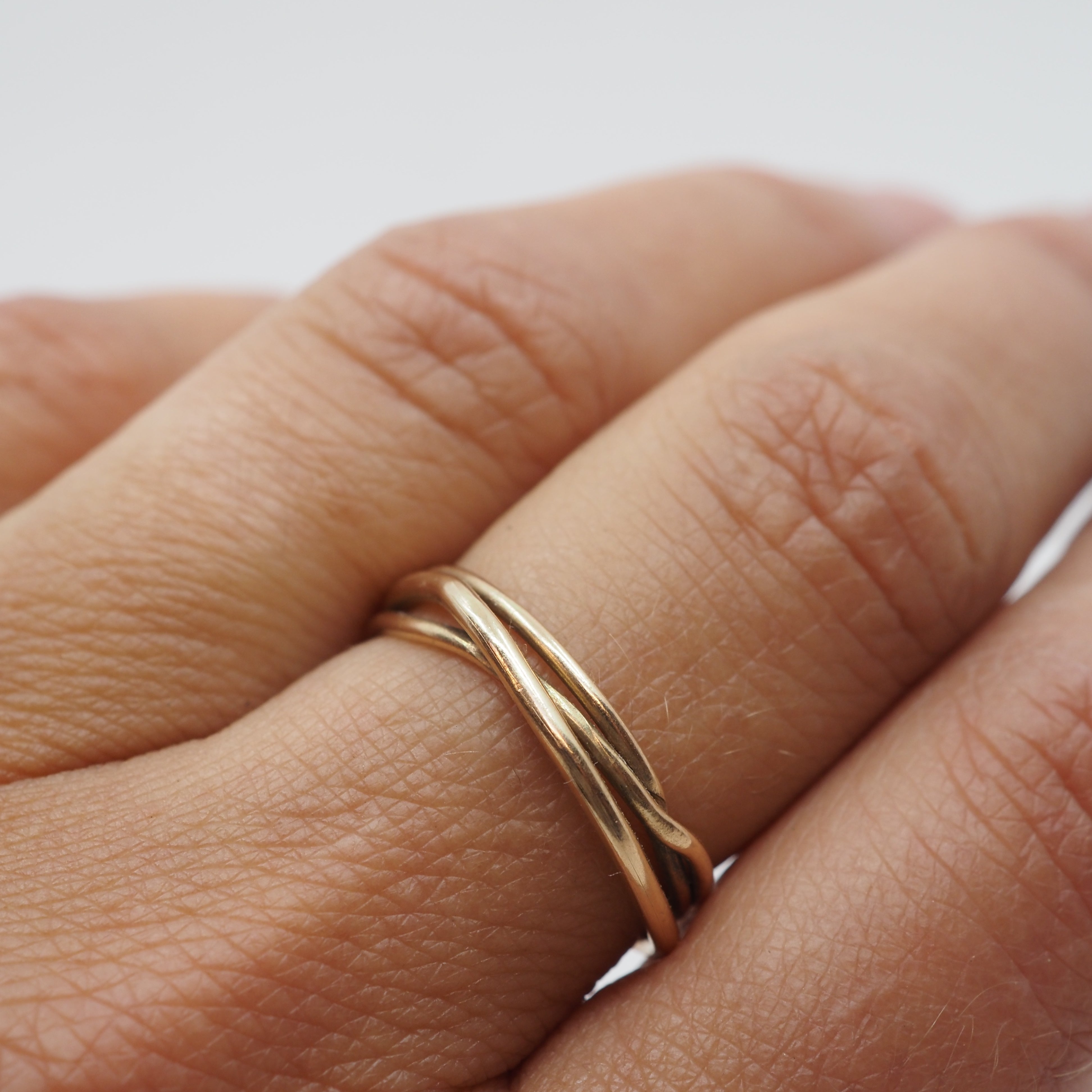 LFJ  Willow Ring 10k Gold